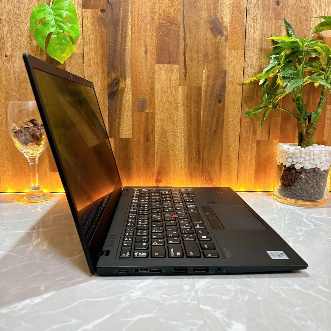 美品2020年式‼️ThinkPadX1☘最高峰i7☘タッチパネル☘ノートパソコン