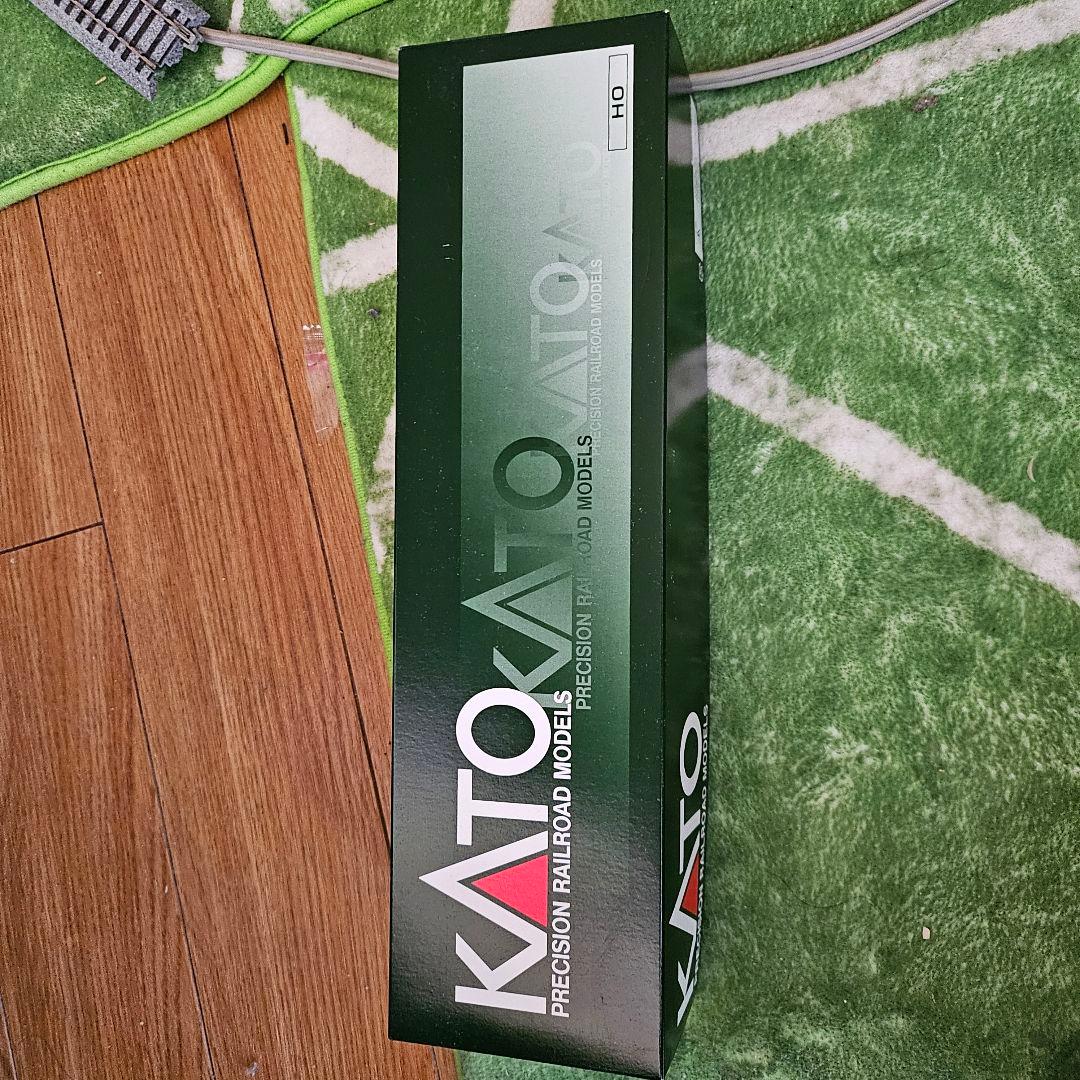 HOゲージKATO‥EF81北斗星カラー1両と客車基本セット4両+1両合計6両