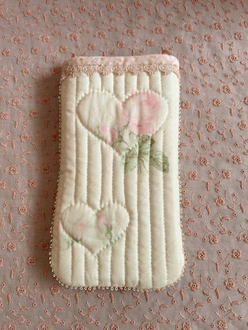 るる様リクエスト　パッチワークの小物4種❤︎