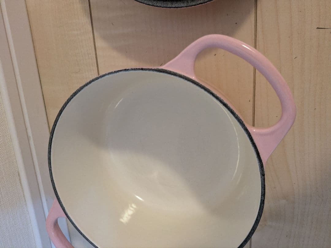 【LE CREUSET】ココットロンド 両手鍋 直径：約16cm ピンク