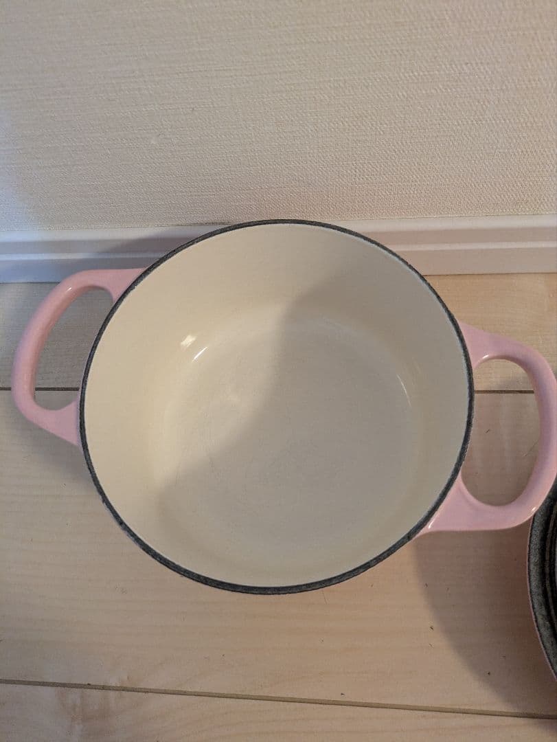 【LE CREUSET】ココットロンド 両手鍋 直径：約16cm ピンク