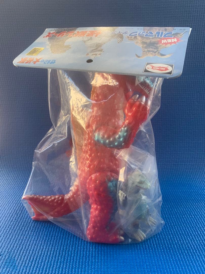 M1号チタノザウルスソフビ