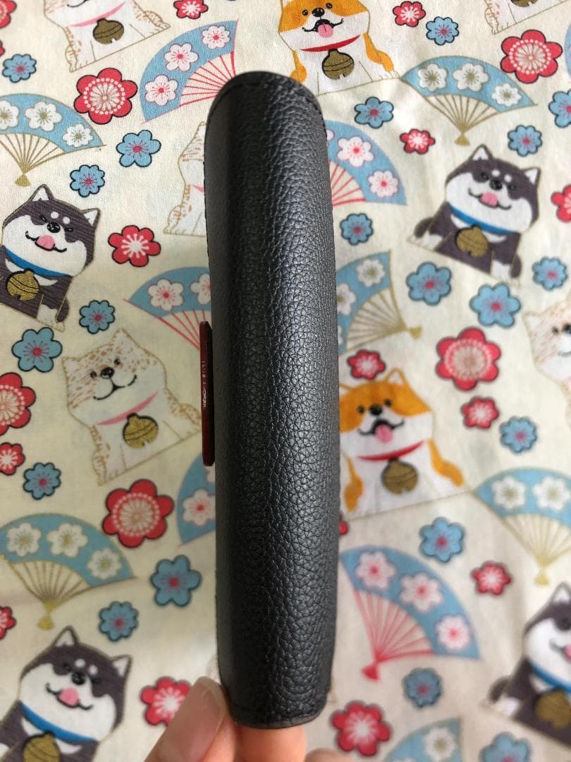 三つ折り財布　レザー　ブラウン　LVlogo　ゴールドロック　上品　バッグ　男女