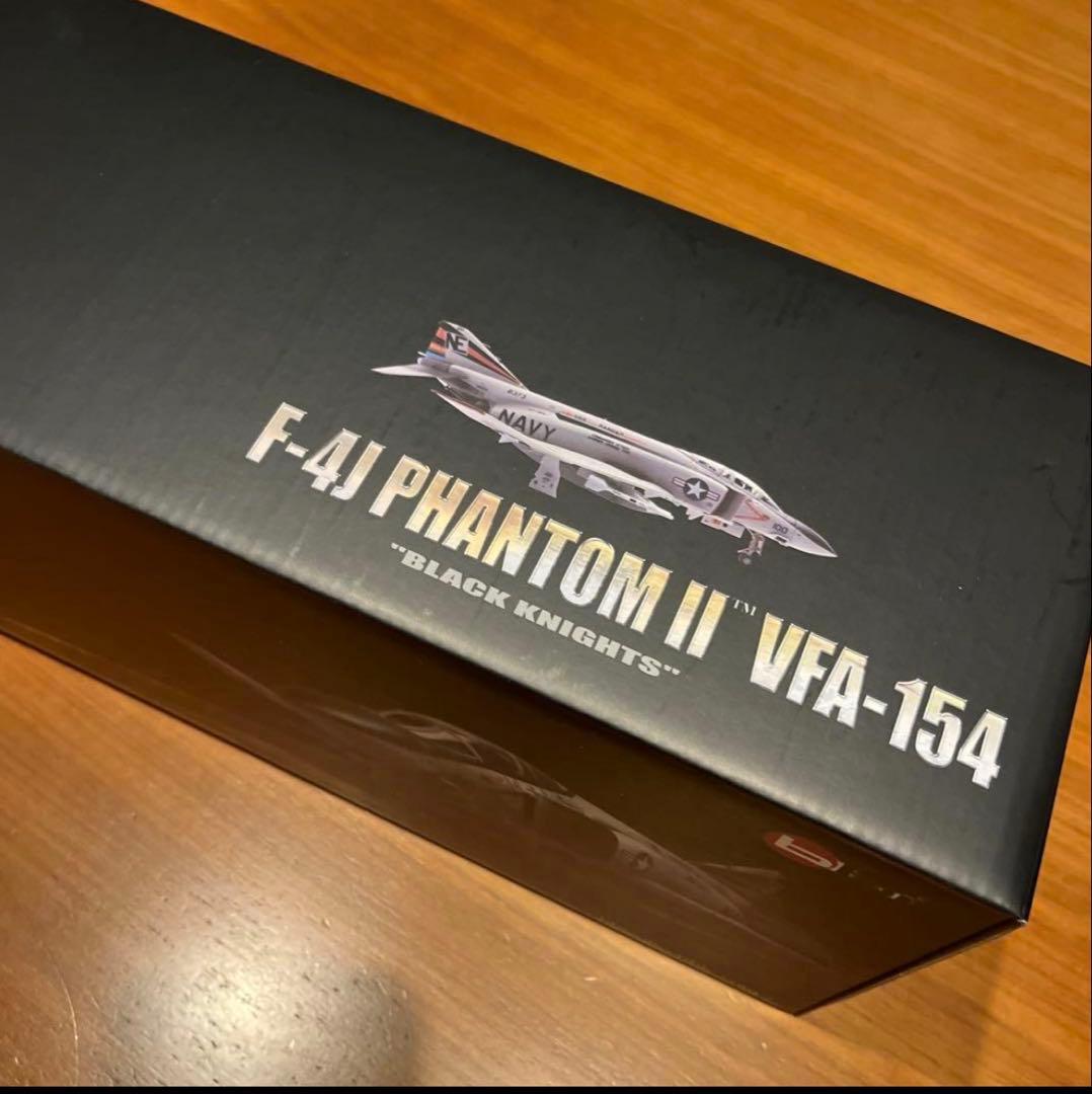 童友社1/32 エリートフォースF-4J ファントムII ブラックナイツbbi