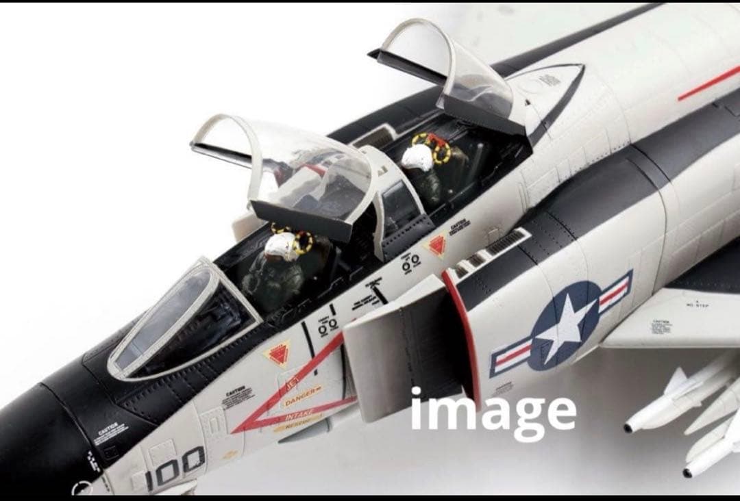 童友社1/32 エリートフォースF-4J ファントムII ブラックナイツbbi