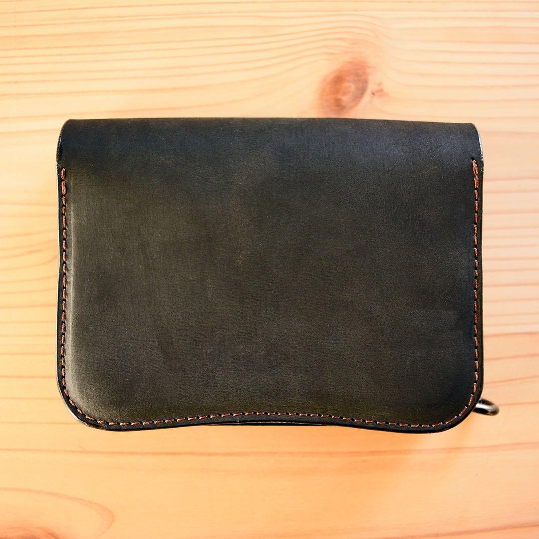 コンパクト ミドル トラッカーウォレット 手のひらサイズ イタリアンレザー