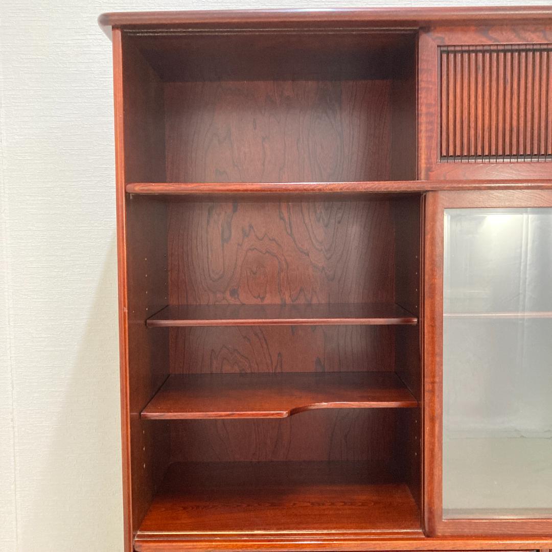 【カリモク】茶棚　水屋箪笥　飾り棚　キャビネット　茶箪笥　食器棚　古民家　和室