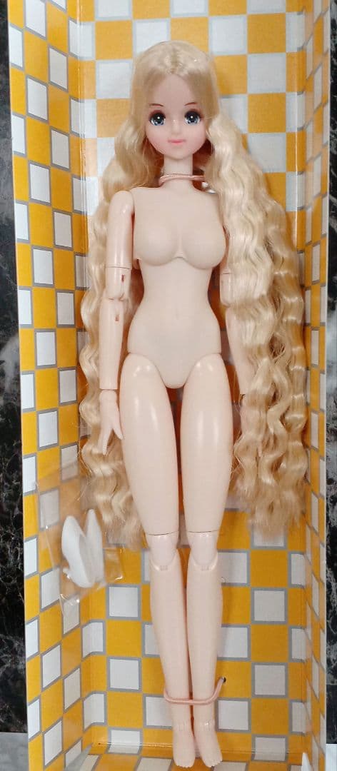 リカちゃんキャッスル　2019年神戸三宮BASIC モデル　ジェニー