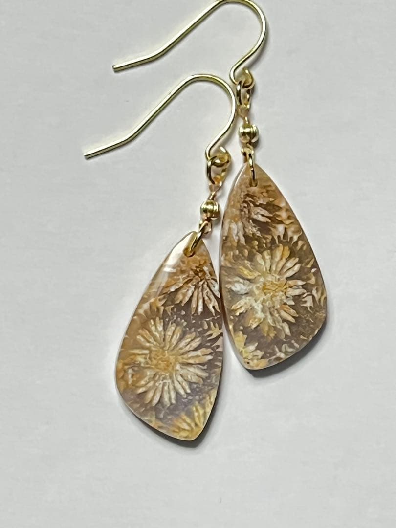 14kgf 大輪のお花フォッシルコーラル ピアスとペンダントトップセット