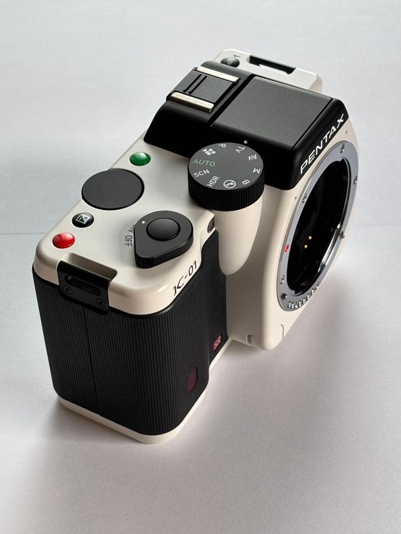 【ジャンク品】PENTAX K-01 デジタル一眼レフカメラ