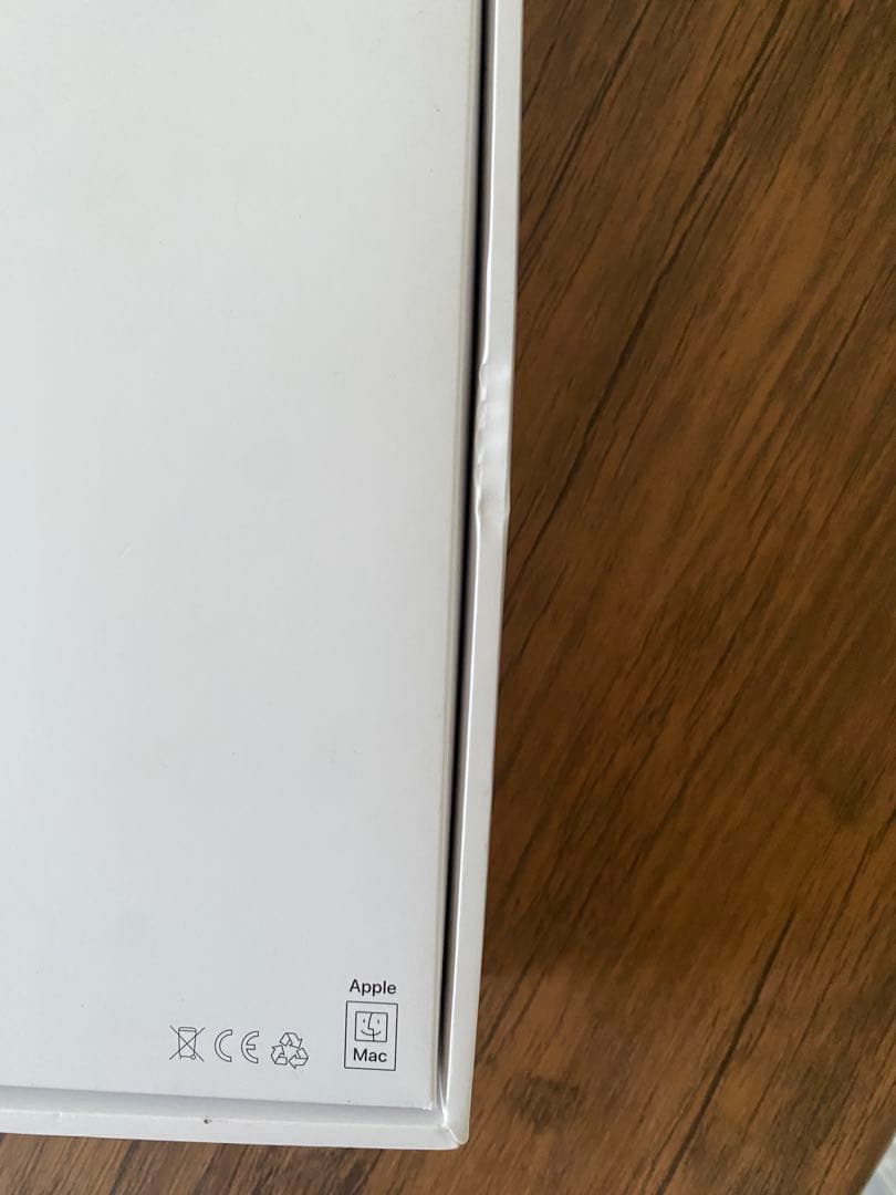 9月1日まで　Apple MacBook Air M1 16GB1TB（訳あり）
