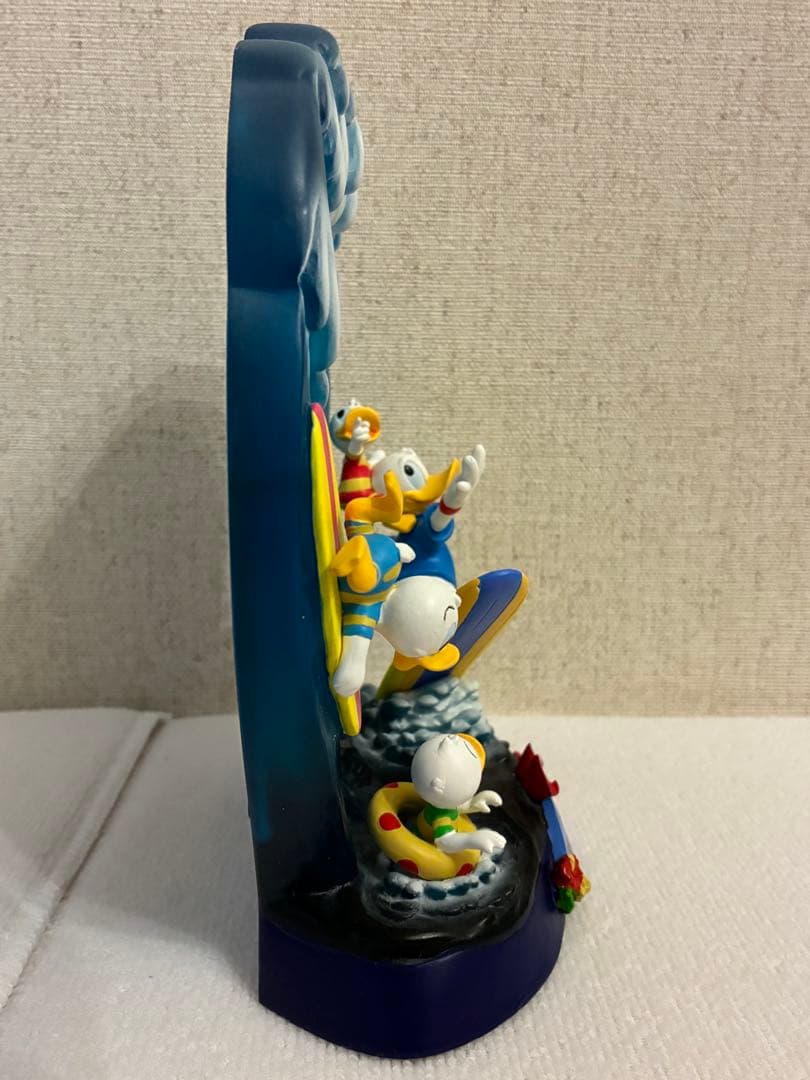 ディズニーストア　ドナルドダック フォトフレーム サーフィン