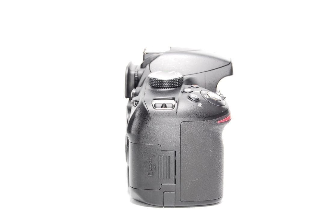 ☘️オマケ豊富☘️Nikon D3200 デジタル一眼レフ　高画質　美品