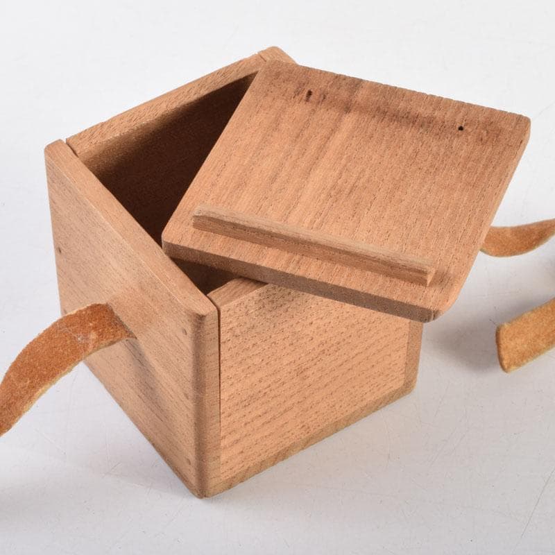 茶道具　永楽善五郎作　黄交趾　蕗の薹（フキノトウ）香合　共箱　C　9217