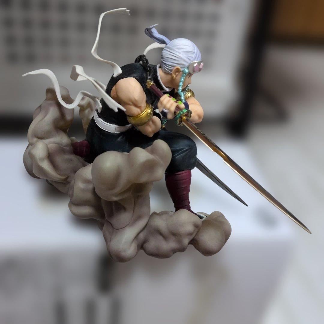 鬼滅の刃遊郭編　フィギュア、アクリルボード