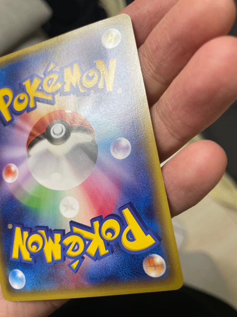 あったかピカチュウ：ユニクロ：KポケモンヒートテッククルーネックＴ PROMO…