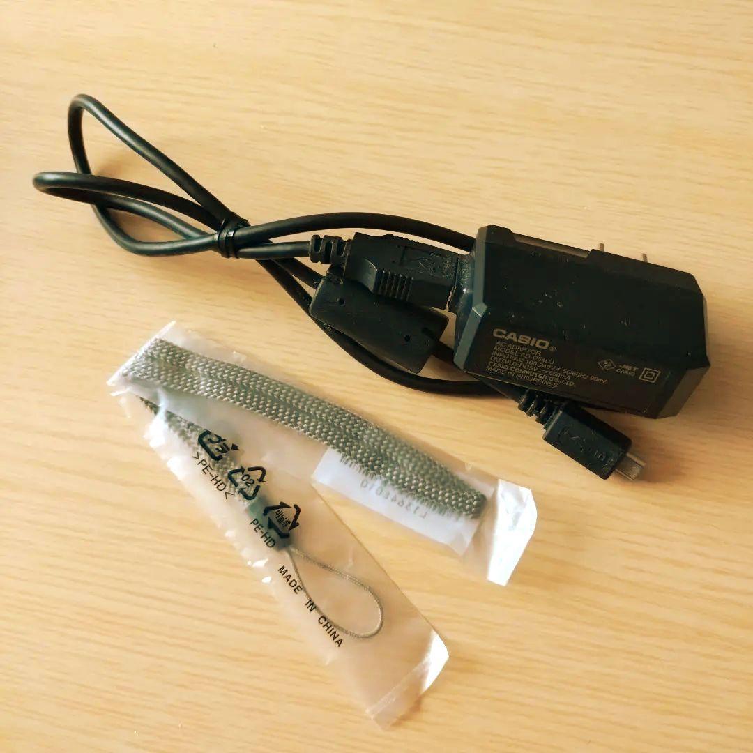 【小山です】CASIO EXILIM EX-ZS180 カシオ