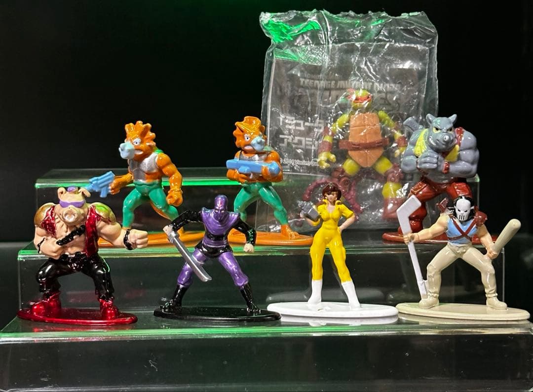 ミュータント タートルズ ナノメタルフィグ　7種/タカラキーホルダー7種＋おまけ