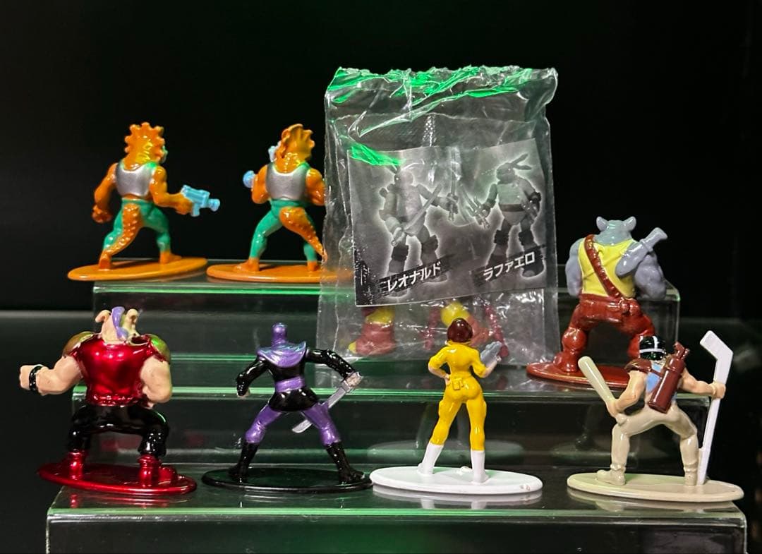ミュータント タートルズ ナノメタルフィグ　7種/タカラキーホルダー7種＋おまけ