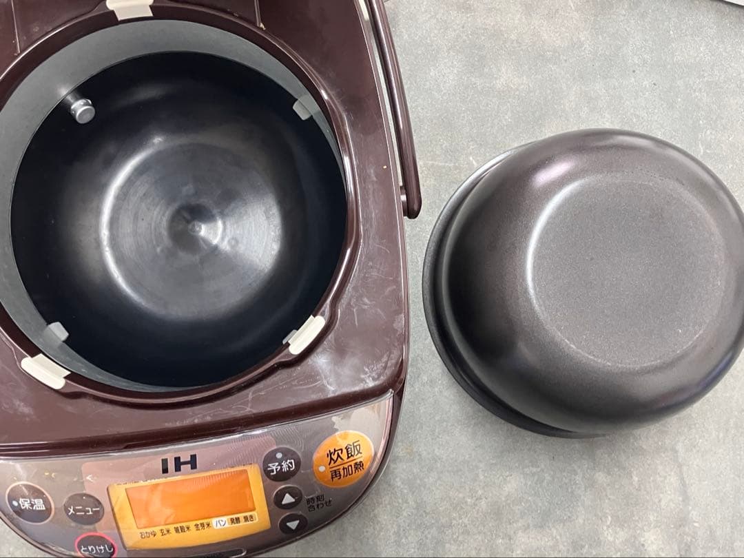 【ZOJIRUSHI/象印】NP-GH05-XT 3合炊き炊飯器※箱付