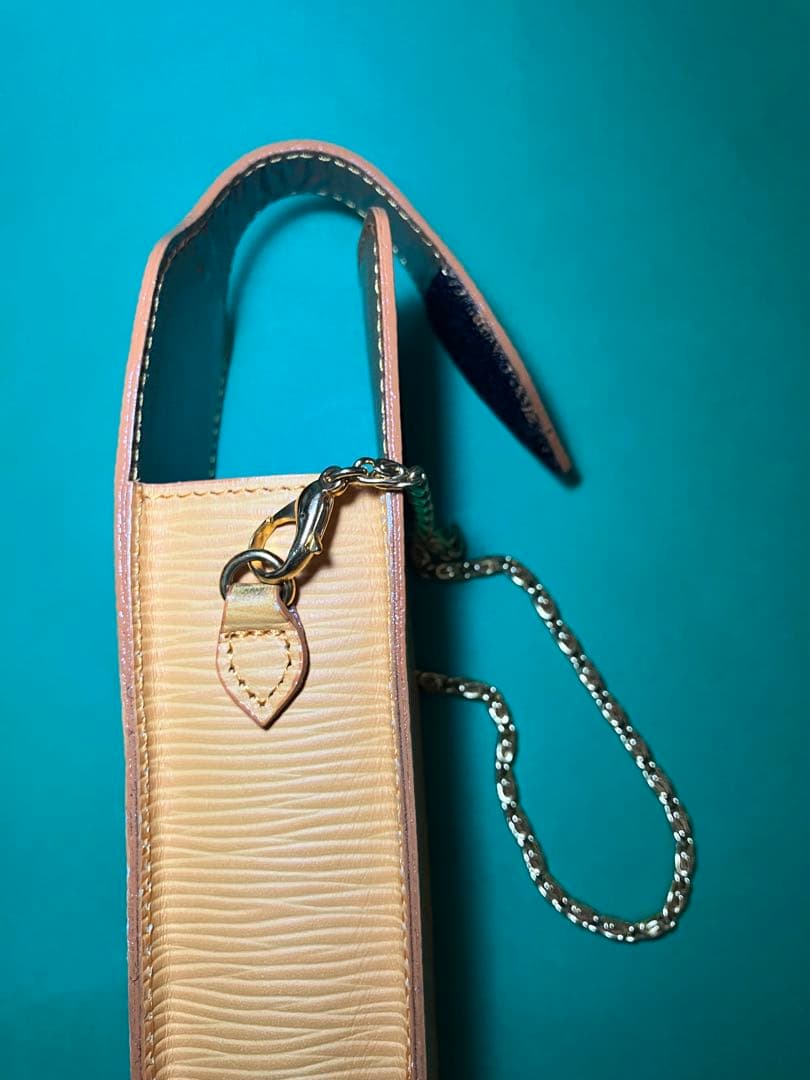 黄色いの携帯ケース　皮製　可愛い　レトロ　アクセサリーケース