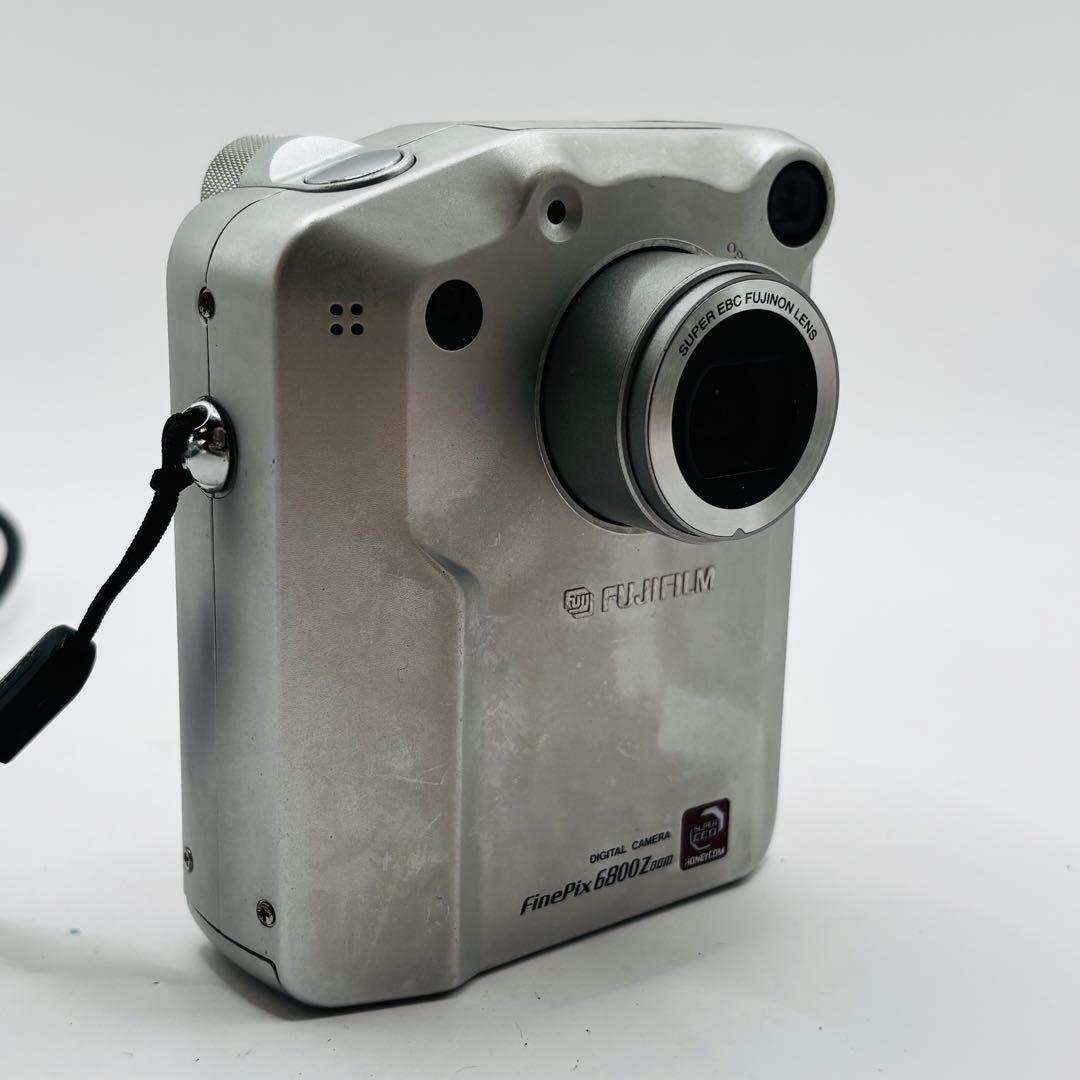 Fujifilm FinePix 6800 Zoomポルシェデザイン　デジカメ
