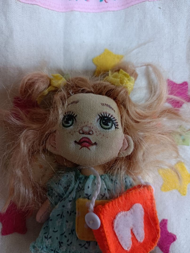 ロシア作家様 布人形創作人形 ハンドメイド 歯の妖精