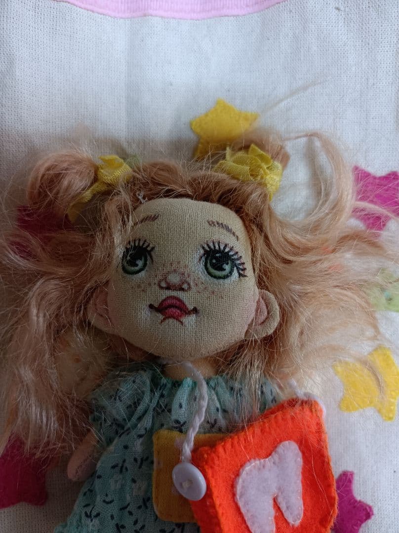 ロシア作家様 布人形創作人形 ハンドメイド 歯の妖精