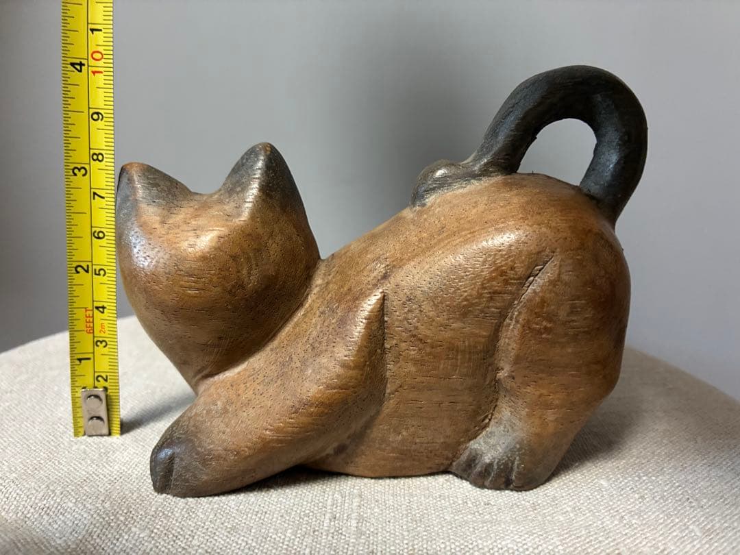 アンティーク 木彫り猫　ブルーアイ　50年代 骨董　木製 猫の置物　猫の彫刻