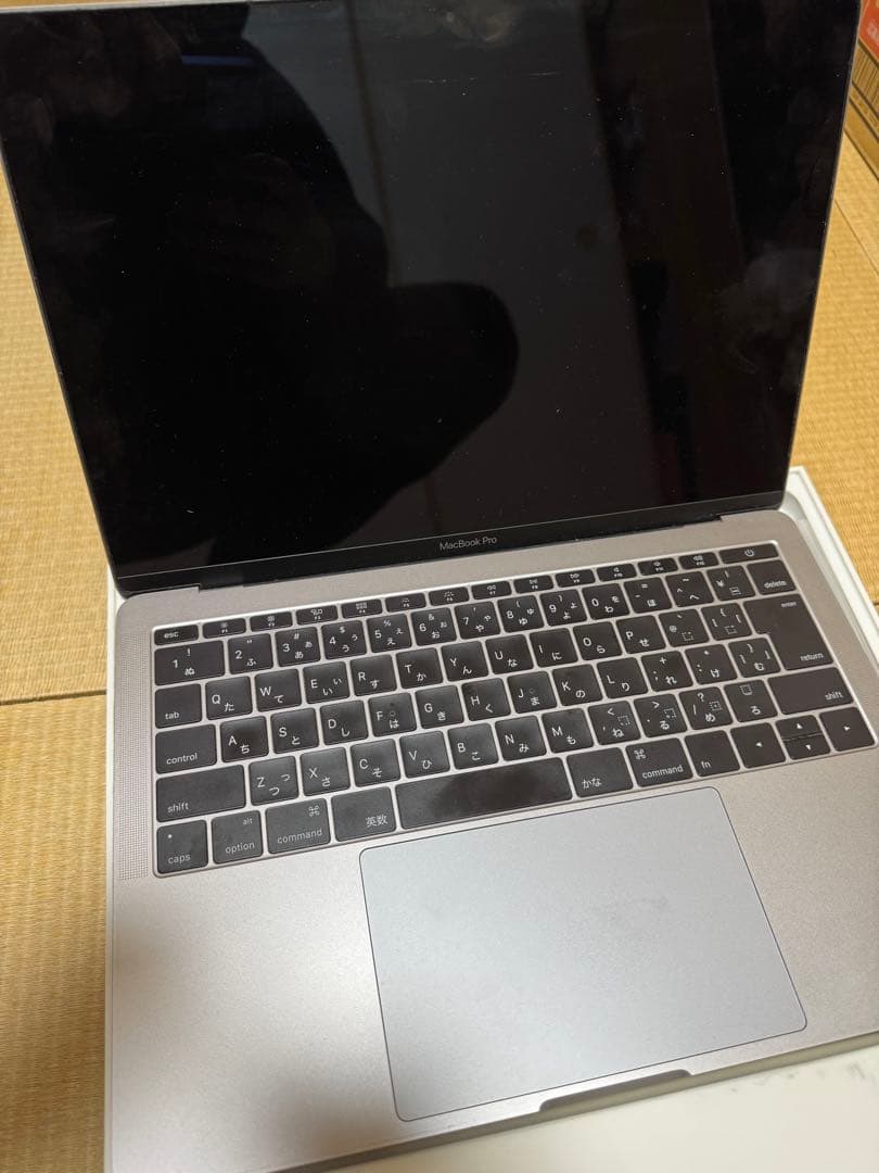 Apple MacBook Pro 13インチ スペースグレー256GB
