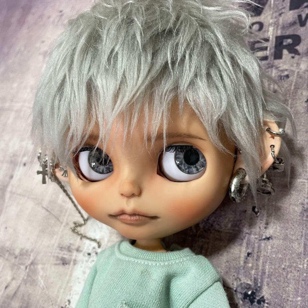 №240 カスタムアイシードール