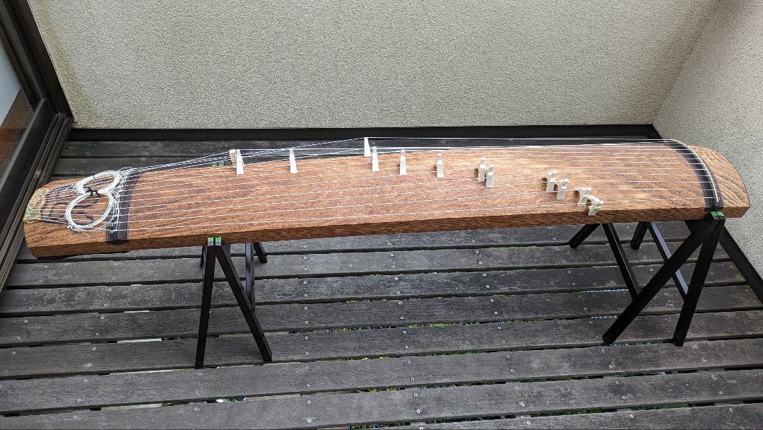 琴=箏 十三絃 楽器に相応しい天然素材の琴柱.布張りの専用ケース