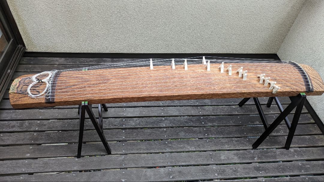 琴=箏 十三絃 楽器に相応しい天然素材の琴柱.布張りの専用ケース