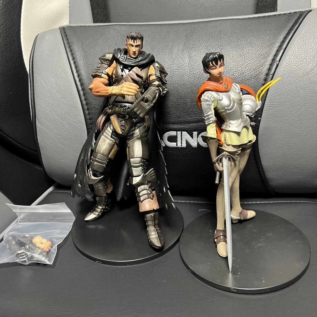 【ベルセルク】　ガッツとキャスカ フィギュアセット