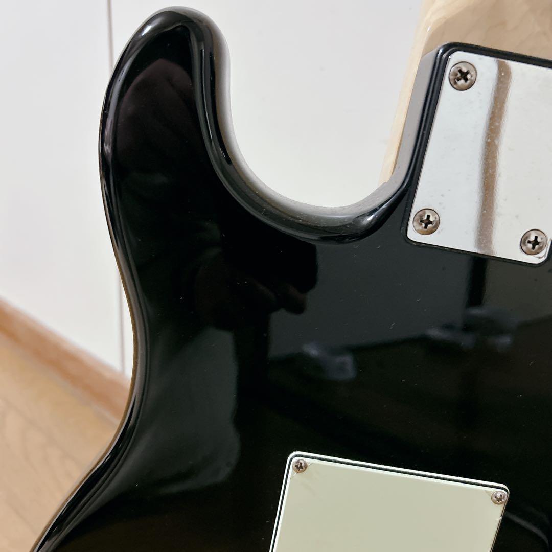 Legend エレキギター ブラックホワイト ギターケース付き(ソフト)