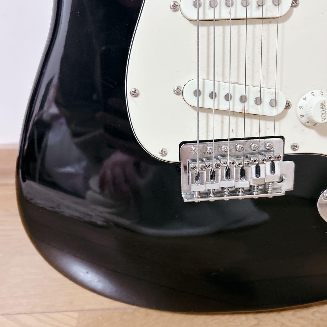 Legend エレキギター ブラックホワイト ギターケース付き(ソフト)