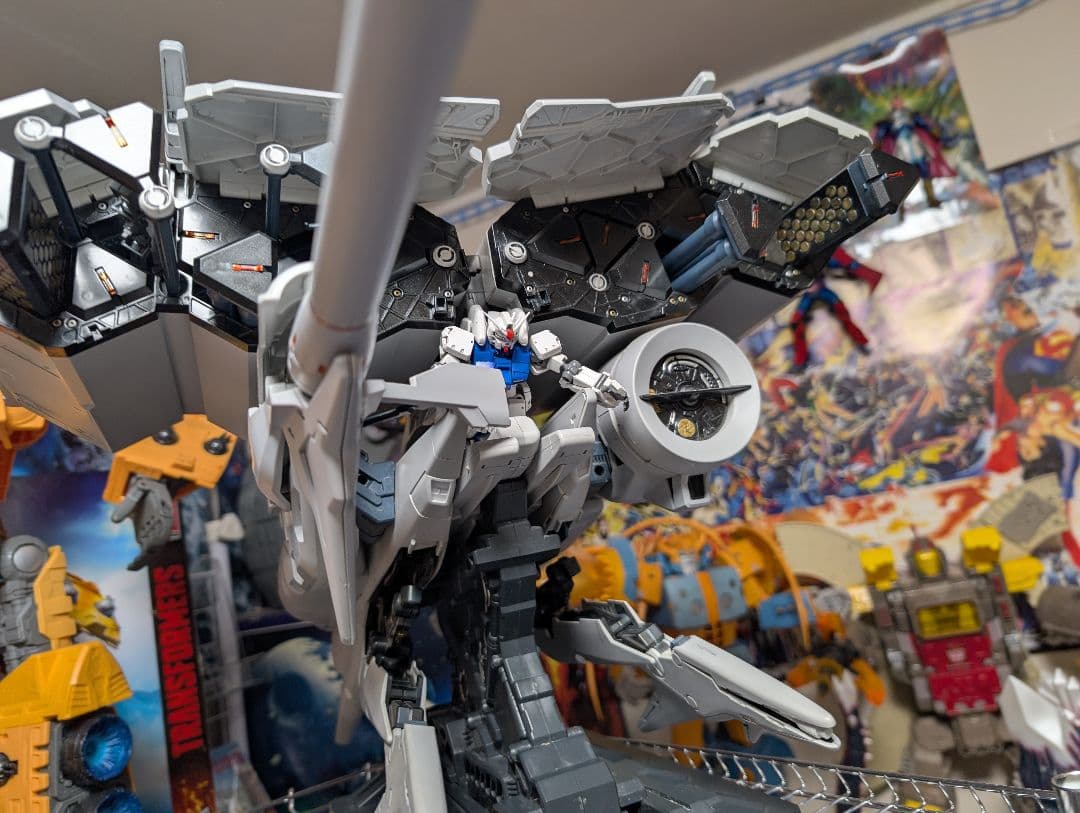 HG 1/144ガンダムデンドロビウム　塗装済み・完成品