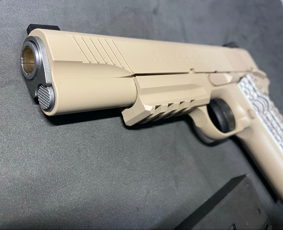 美品　東京マルイ M45A1 CQBピストル ガスブローバック ガスガン