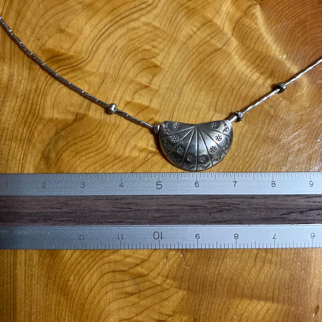 カレンシルバー　パドゥア刻印団扇モチーフネックレス47cm