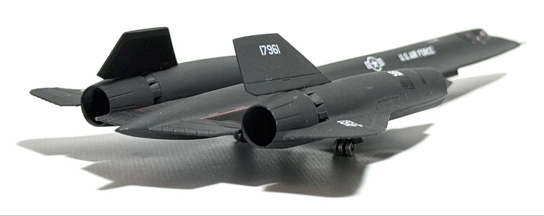 ロッキード SR-71 1:200 スケール モデル