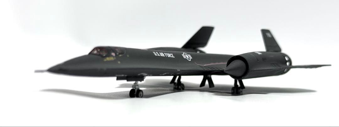 ロッキード SR-71 1:200 スケール モデル