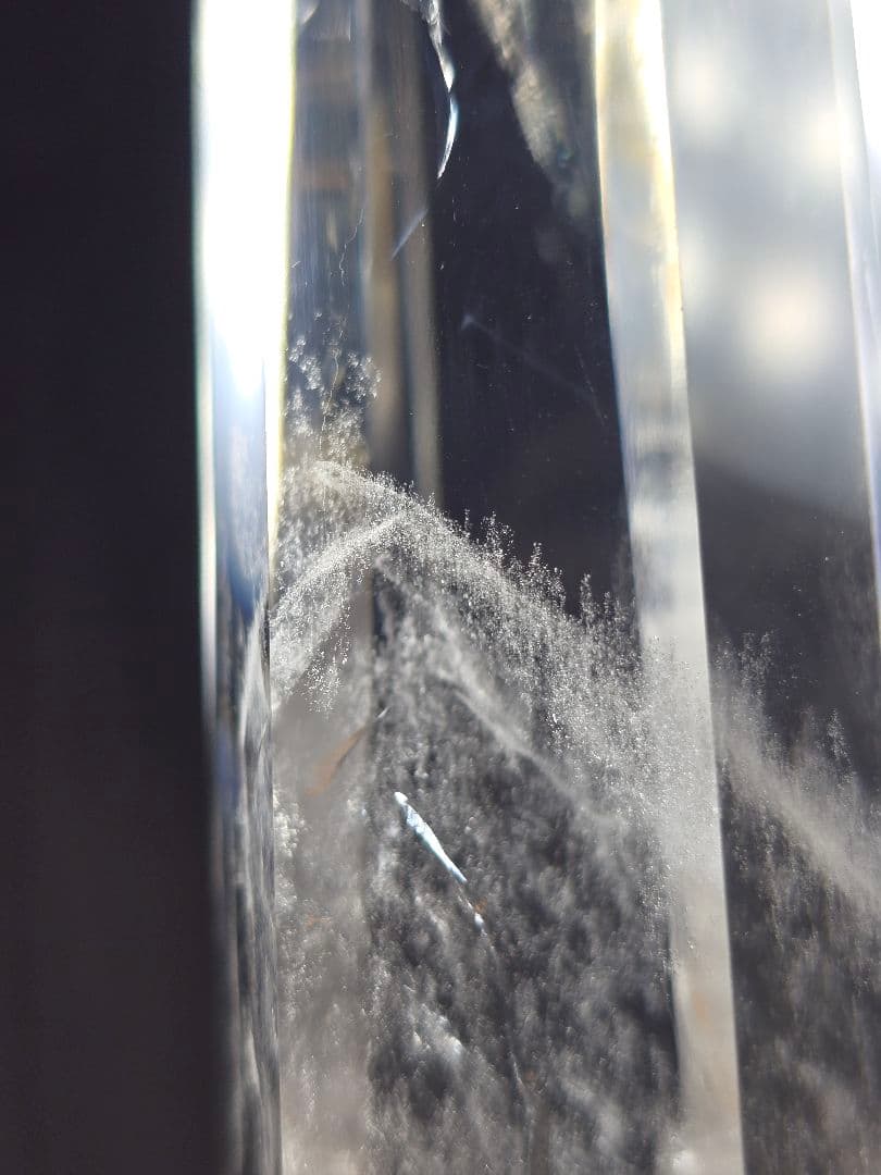 ザンビア産 高透明 水晶 ポイント ブルーエンジェルラダー入り 台座付き 天然石