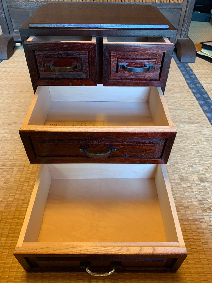 3-29 新品 漆塗り四つ引出し 小物入れ
