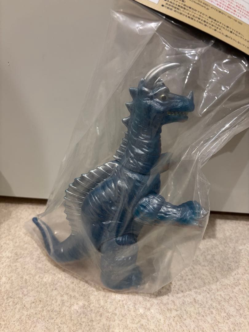 ブルマァク キングザウルス三世（ポスターカラー）帰ったきたウルトラマン