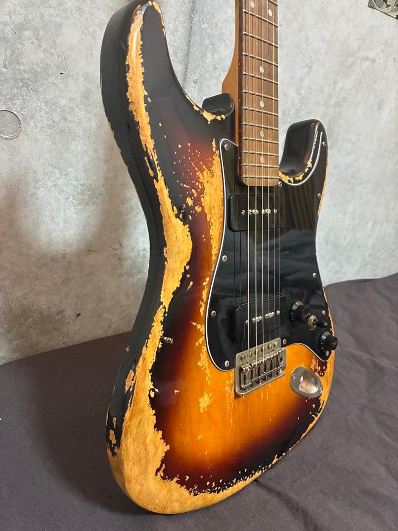 ハードレリックストラトスタイル ソープバーPU×2搭載 アルダーボディ