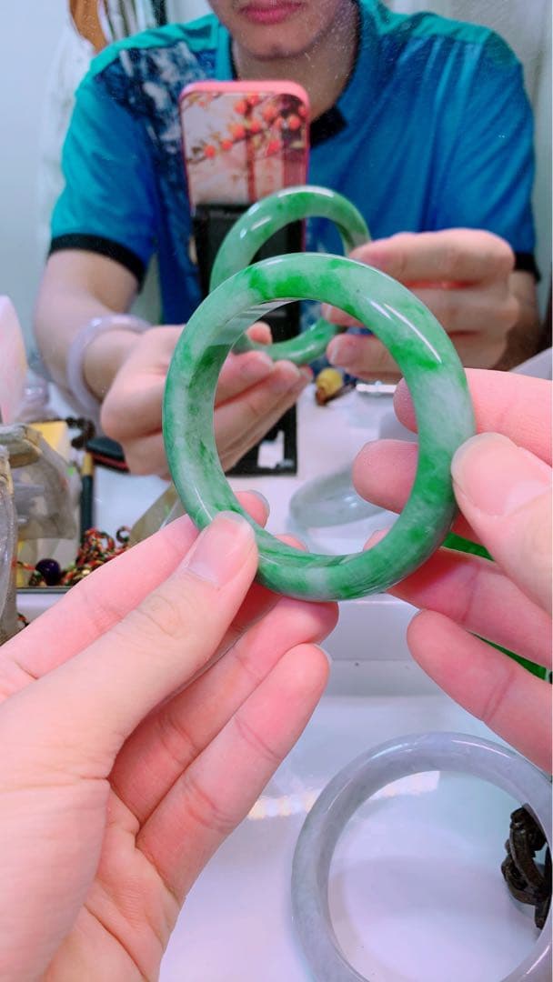 翡翠製 緑色 バングル59mm