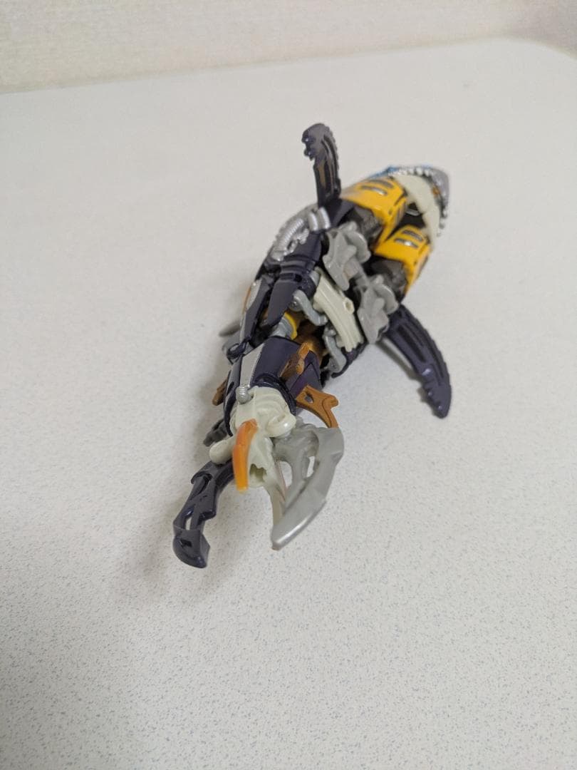 トランスフォーマー レジェンズシリーズ LG06 ゲルシャーク フィギュア