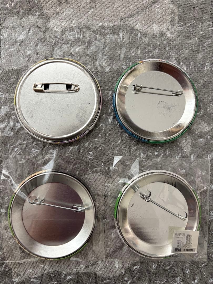 進撃の巨人 リヴァイ 缶バッジ