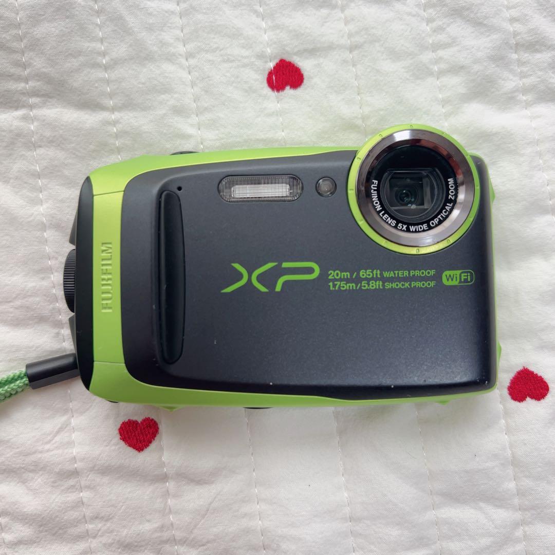 富士フィルム FinePix XP120 防水カメラ グリーン 【ジャンク品】