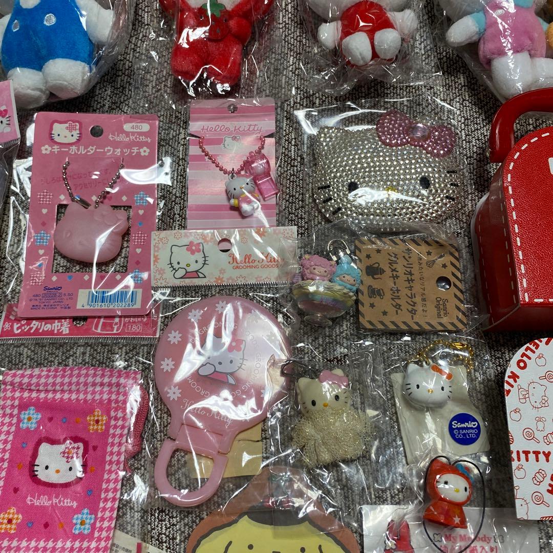 Sanrio キティ　ばつ丸　キキララ　マイメロ シナモロール グッズセット